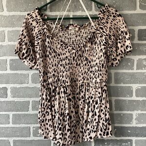 Andree animal print top -L